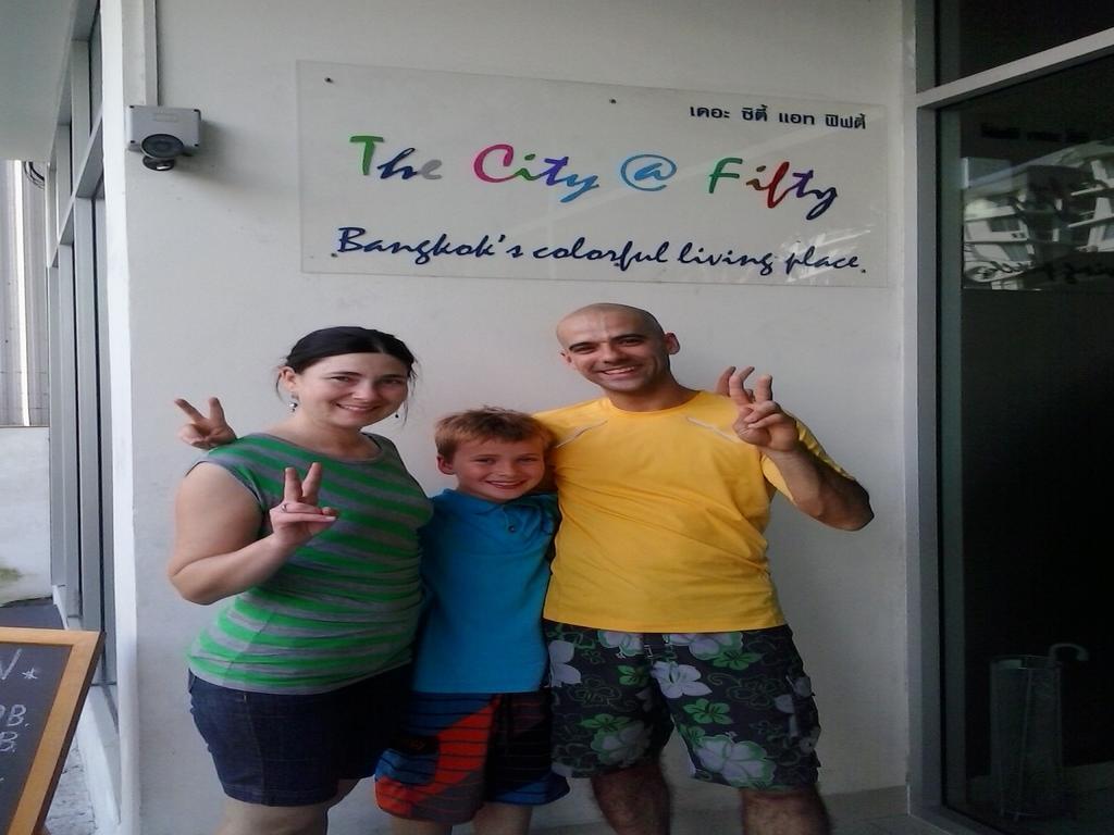 The City At Fifty بانكوك المظهر الخارجي الصورة